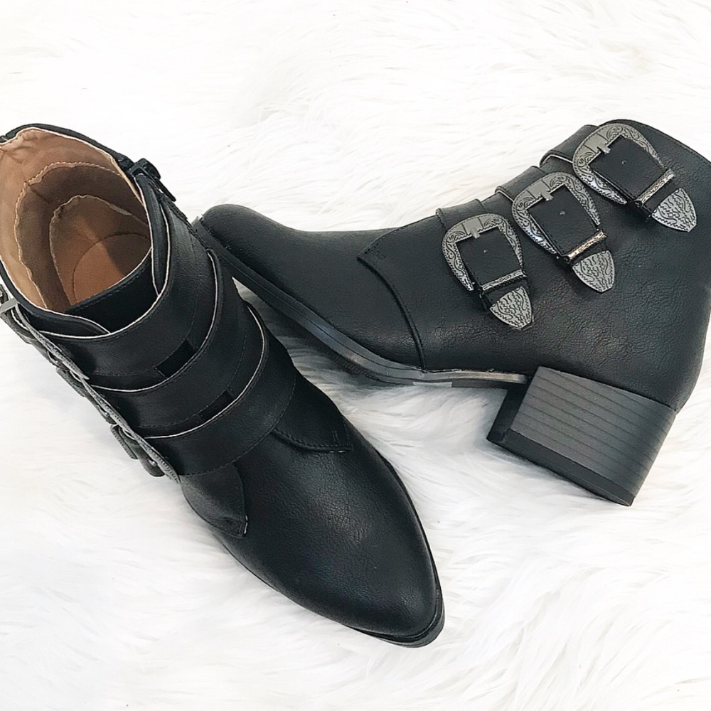 Black buckle booties - Picture 3 of 3